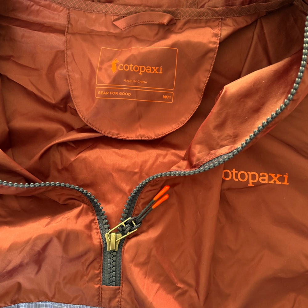 Cotopaxi Multicolor Windbreaker Jacket women’s medium - Picture 3 of 6
